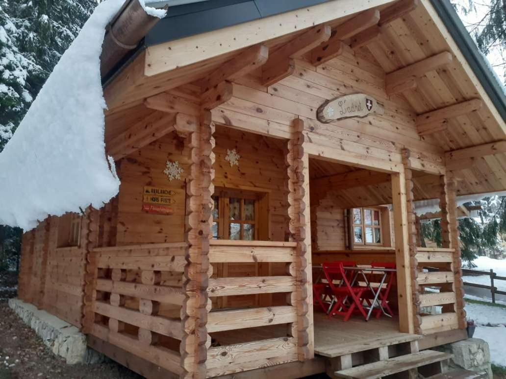 Chalet L' Adret Bluffy Exterior foto